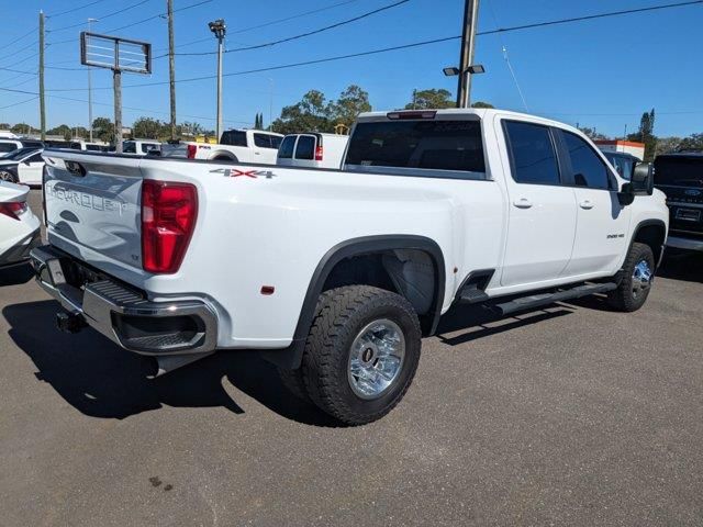 2022 Chevrolet Silverado 3500HD LT