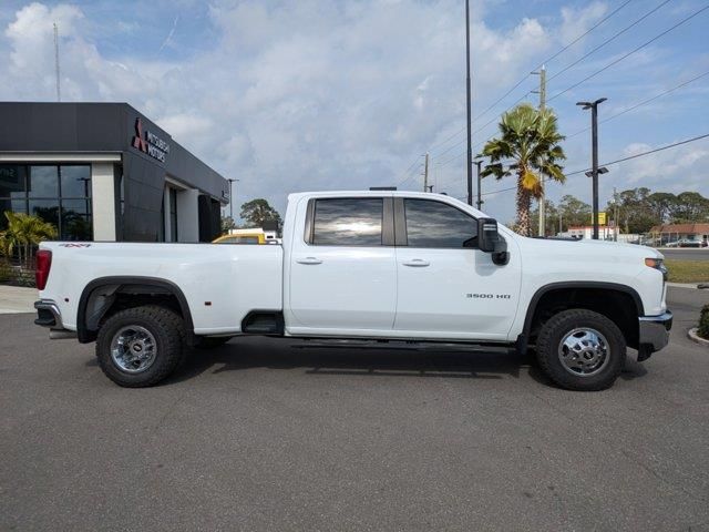 2022 Chevrolet Silverado 3500HD LT