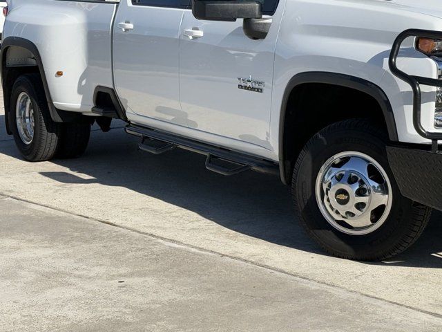 2022 Chevrolet Silverado 3500HD LT