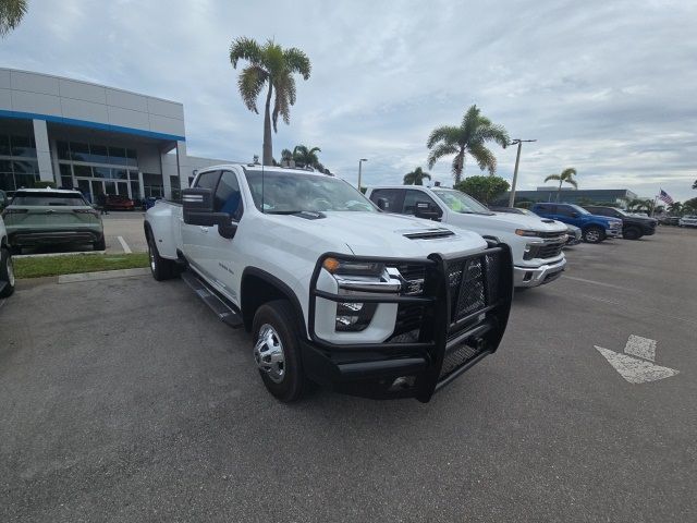 2022 Chevrolet Silverado 3500HD LT