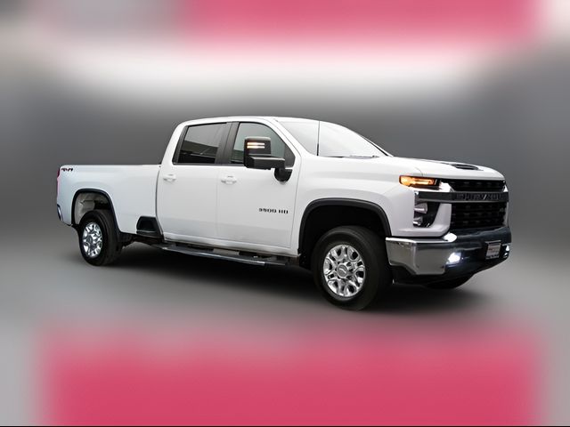 2022 Chevrolet Silverado 3500HD LT