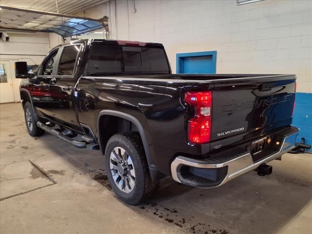 2022 Chevrolet Silverado 3500HD LT