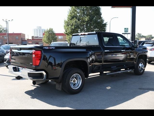 2022 Chevrolet Silverado 3500HD LTZ