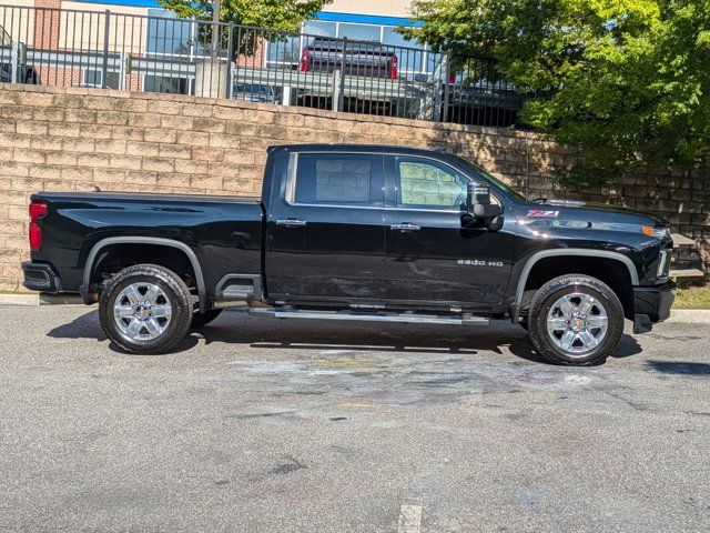 2022 Chevrolet Silverado 3500HD LTZ