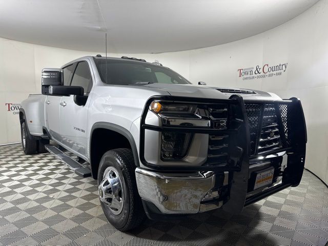 2022 Chevrolet Silverado 3500HD LTZ