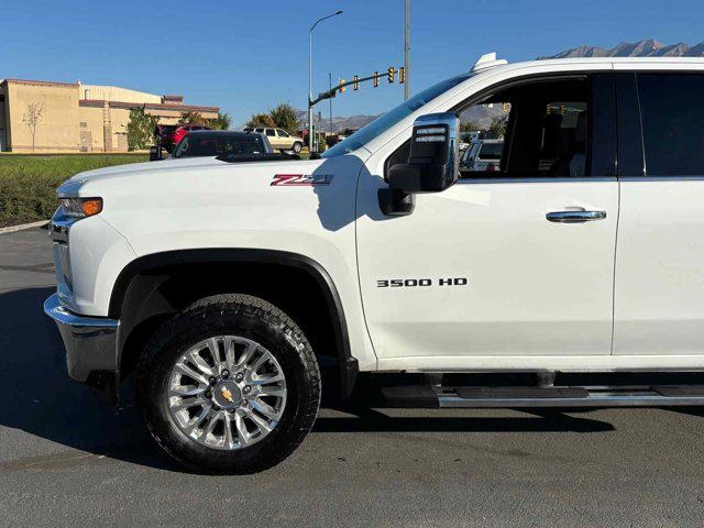 2022 Chevrolet Silverado 3500HD LTZ