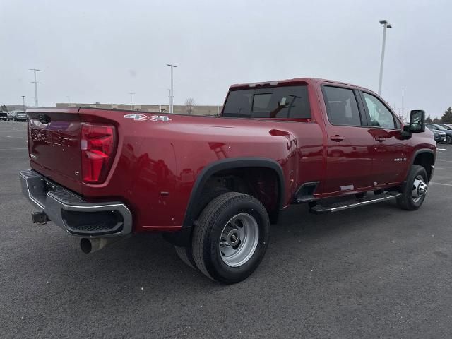 2022 Chevrolet Silverado 3500HD LT