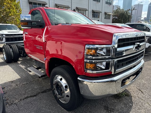 2022 Chevrolet Silverado MD LT