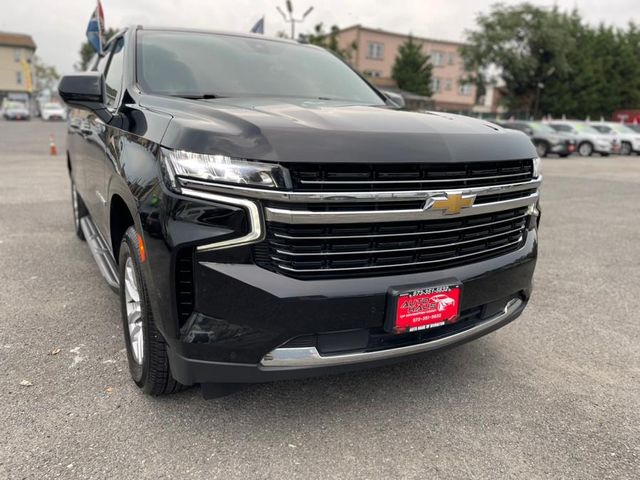 2022 Chevrolet Suburban LT