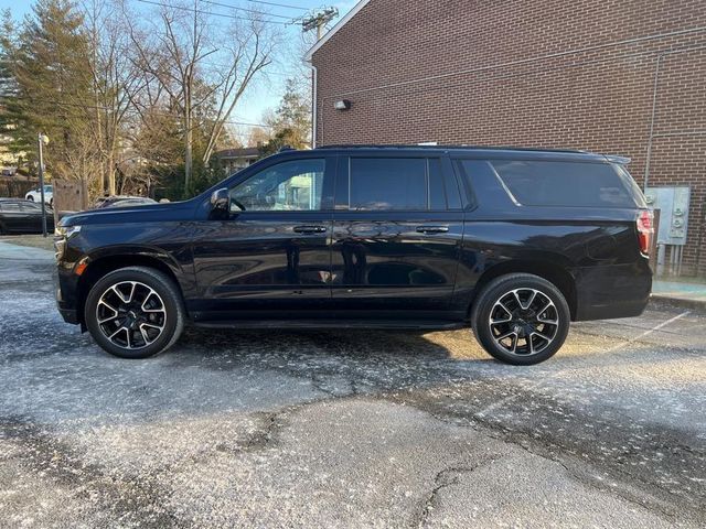 2022 Chevrolet Suburban RST