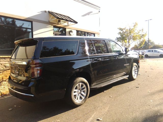 2022 Chevrolet Suburban LT