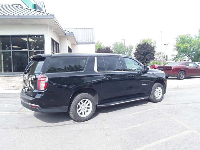 2022 Chevrolet Suburban LT