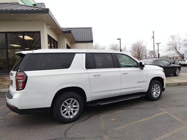 2022 Chevrolet Suburban LT