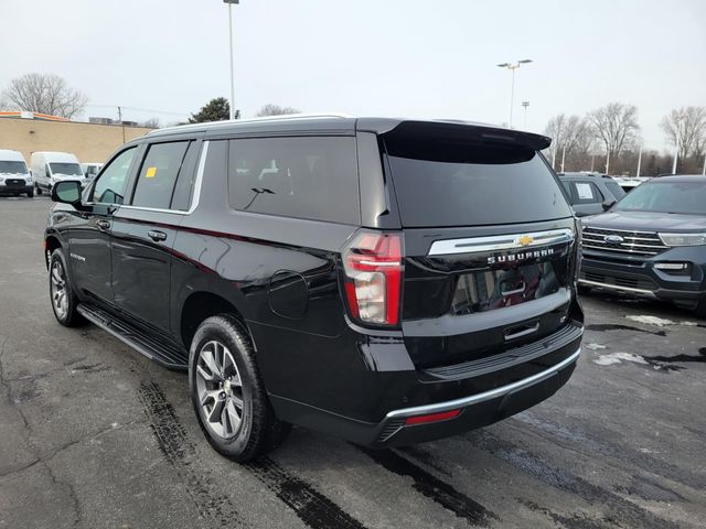 2022 Chevrolet Suburban LT