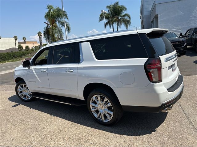 2022 Chevrolet Suburban High Country