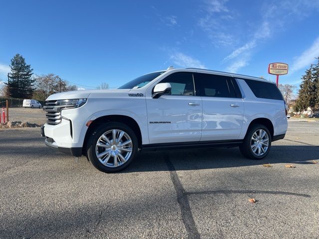 2022 Chevrolet Suburban High Country