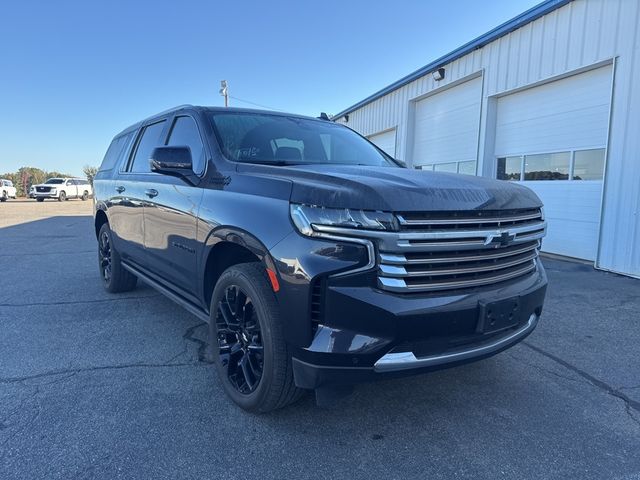 2022 Chevrolet Suburban High Country