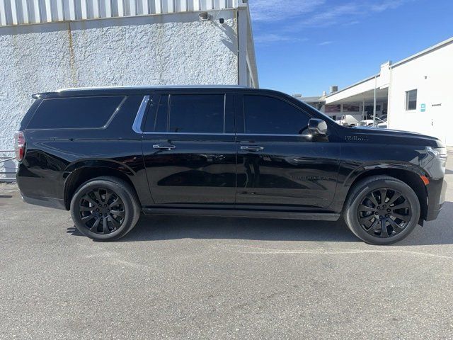 2022 Chevrolet Suburban High Country