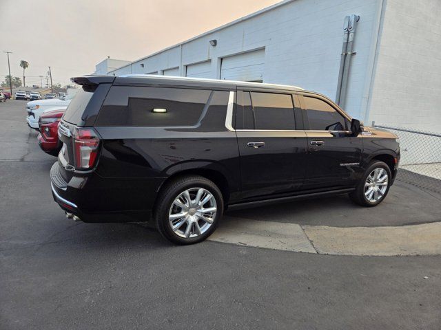 2022 Chevrolet Suburban High Country