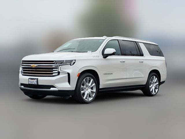 2022 Chevrolet Suburban High Country