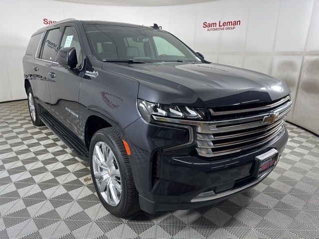 2022 Chevrolet Suburban High Country