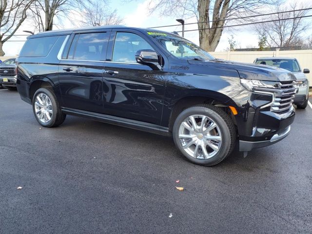 2022 Chevrolet Suburban High Country