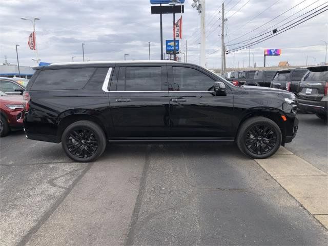 2022 Chevrolet Suburban High Country