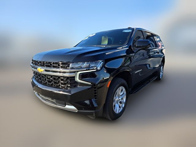 2022 Chevrolet Suburban LS