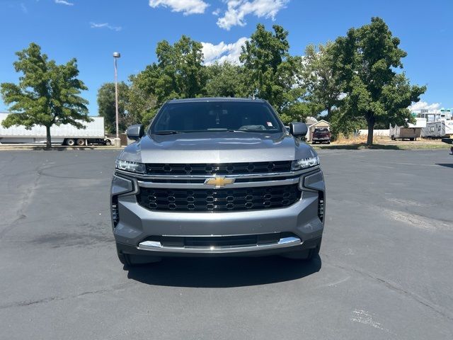 2022 Chevrolet Suburban LS