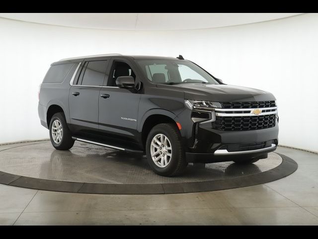 2022 Chevrolet Suburban LS