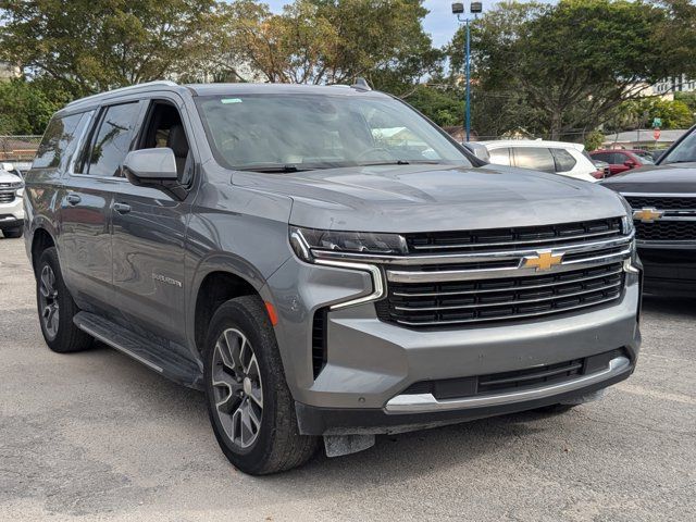 2022 Chevrolet Suburban LT