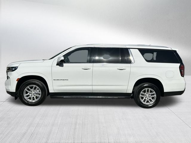 2022 Chevrolet Suburban LT