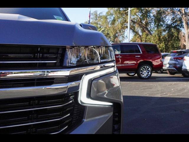 2022 Chevrolet Suburban LT