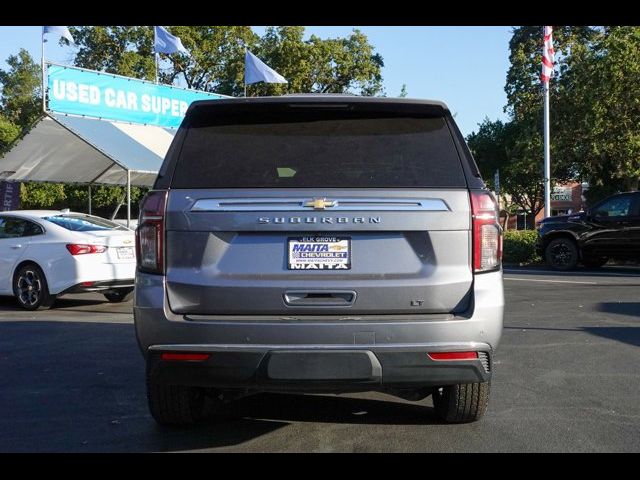 2022 Chevrolet Suburban LT