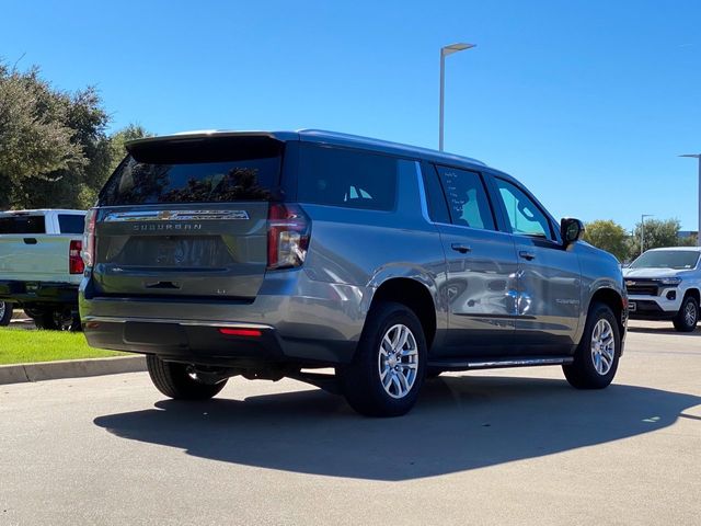 2022 Chevrolet Suburban LT