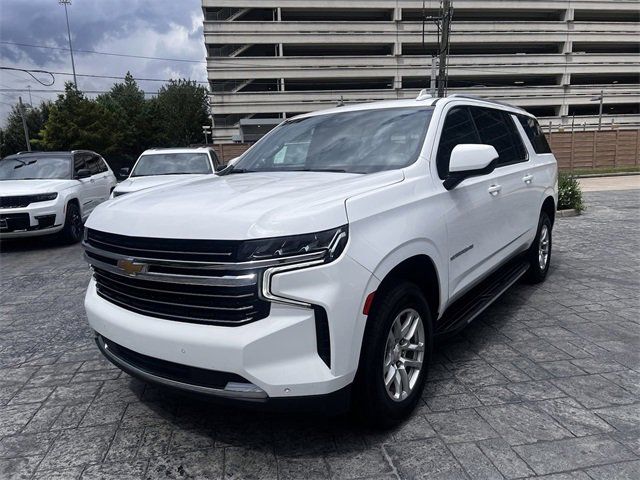 2022 Chevrolet Suburban LT