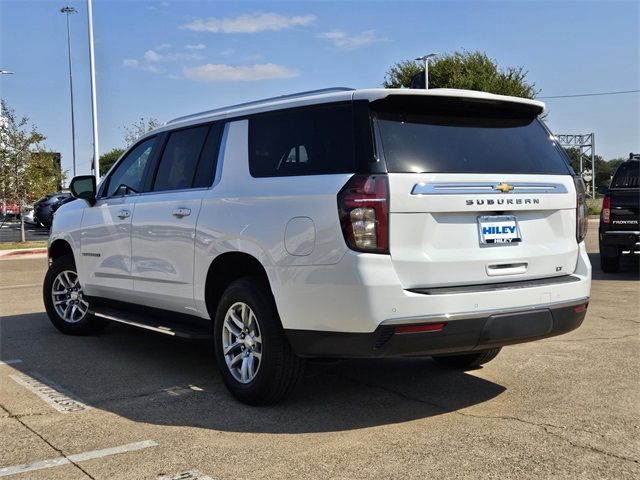 2022 Chevrolet Suburban LT