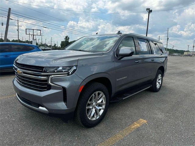 2022 Chevrolet Suburban LT