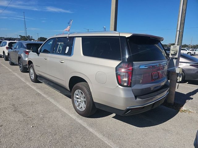 2022 Chevrolet Suburban LT