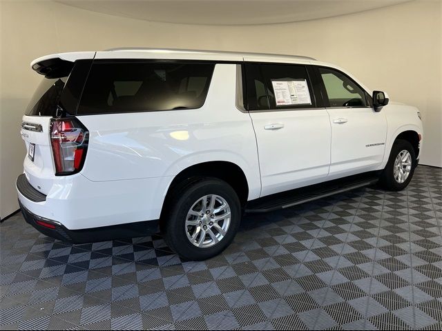 2022 Chevrolet Suburban LT