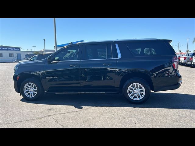 2022 Chevrolet Suburban LT