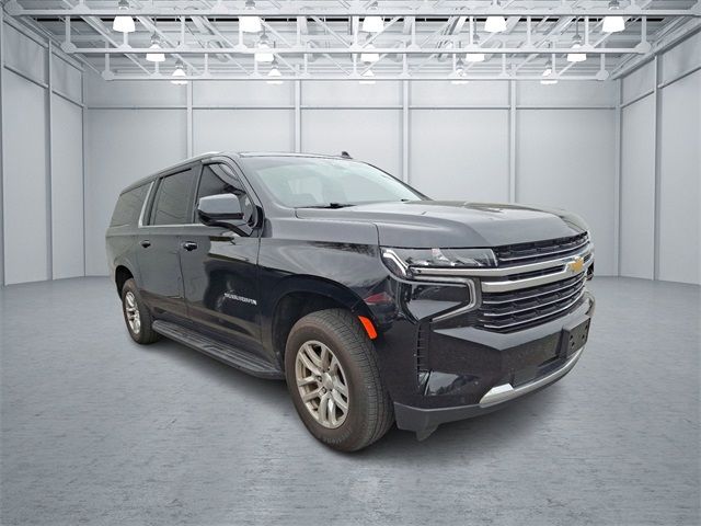 2022 Chevrolet Suburban LT