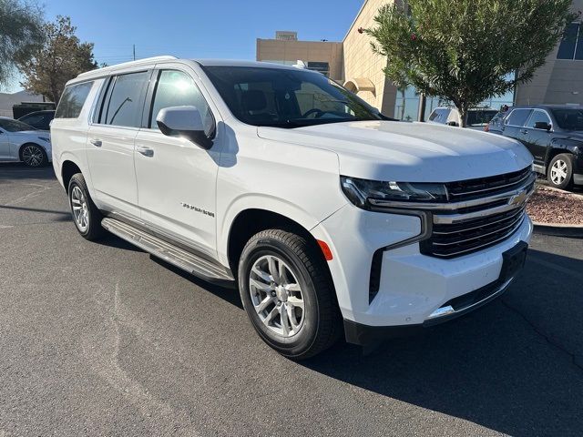 2022 Chevrolet Suburban LT