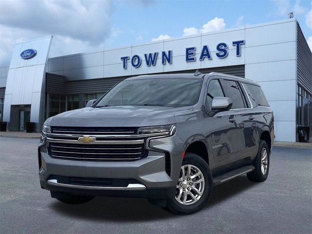 2022 Chevrolet Suburban LT