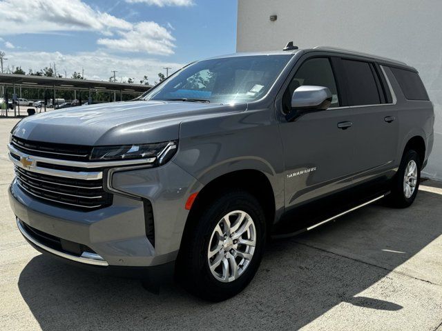 2022 Chevrolet Suburban LT