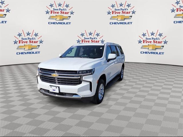 2022 Chevrolet Suburban LT