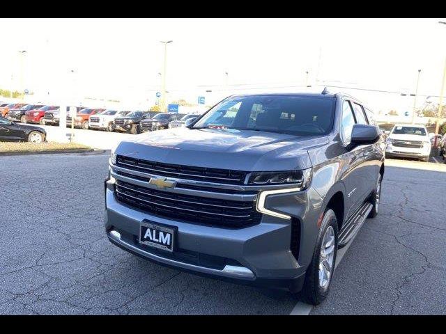 2022 Chevrolet Suburban LT