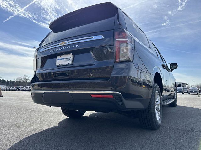 2022 Chevrolet Suburban LT