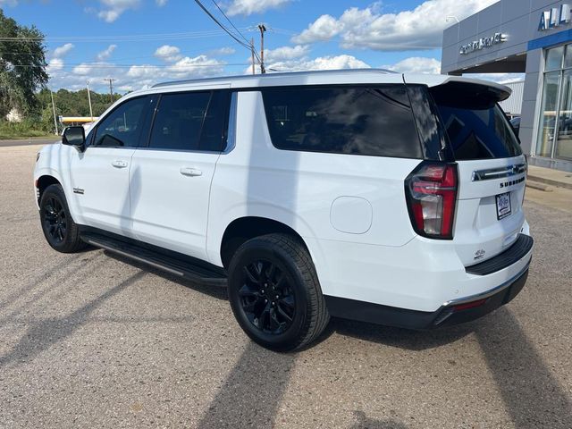 2022 Chevrolet Suburban LT