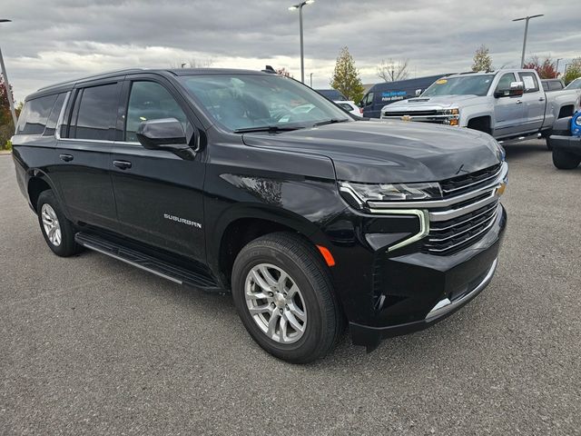 2022 Chevrolet Suburban LT